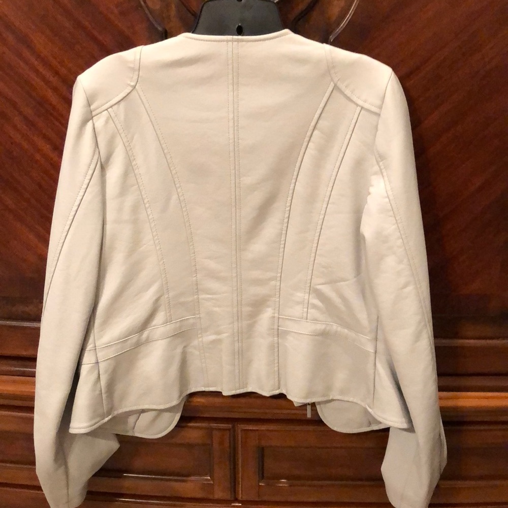 Jacket - Picture 3 of 3